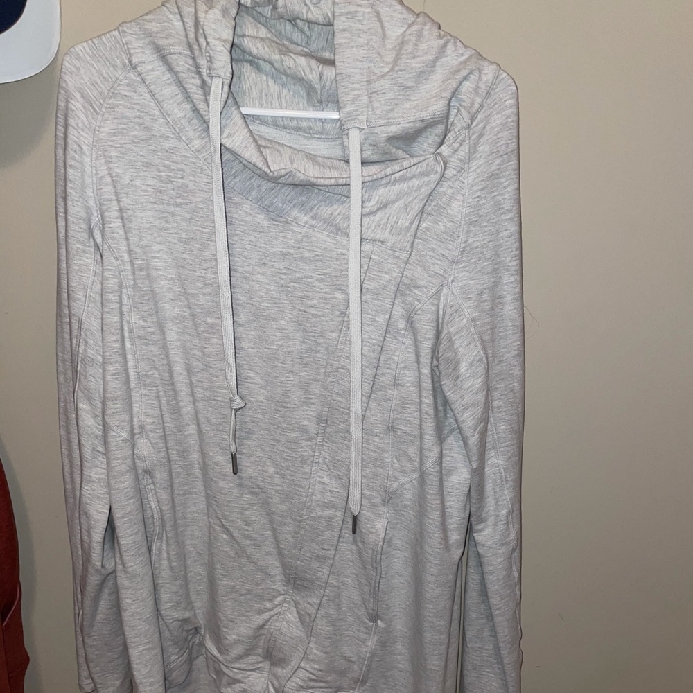 Lululemon Sweatshirt